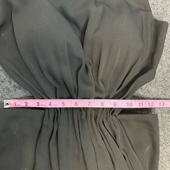 Ieena by Mac Duggal Black Gown Cut Outs sleeveless round neck Size 0 - Picture 6 of 8